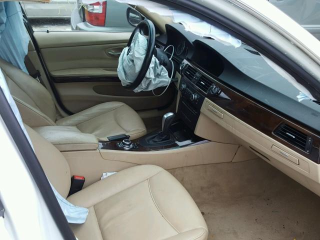 WBAPL5G54BNN22993 - 2011 BMW 335 XI 白色 照片 5