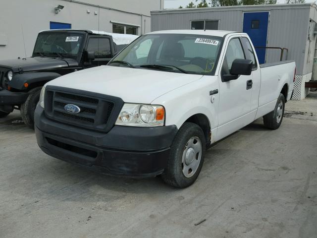 1FTRF12218KC02906 - 2008 FORD F150 WHITE photo 2