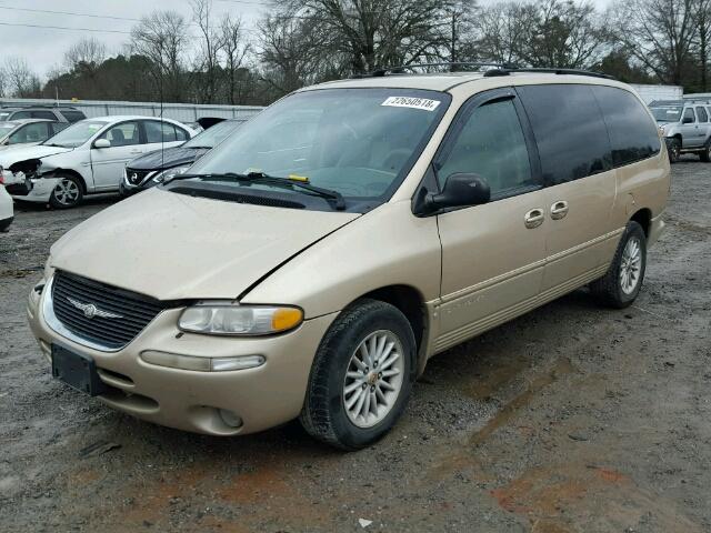 1C4GT54L1XB813482 - 1999 CHRYSLER TOWN & COU GOLD photo 2