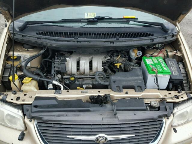 1C4GT54L1XB813482 - 1999 CHRYSLER TOWN & COU GOLD photo 7