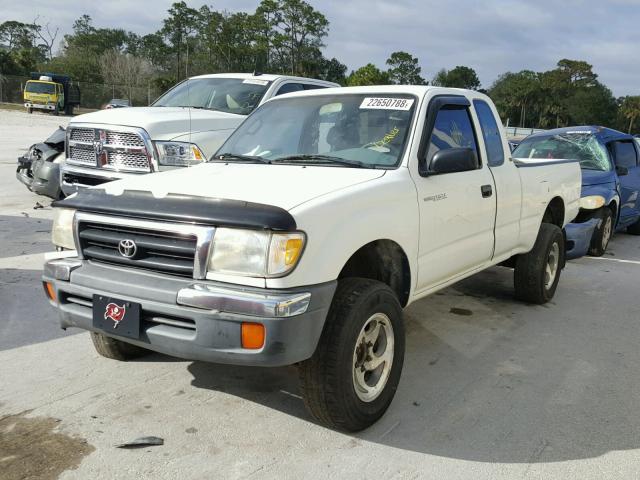 4TASM92N5WZ165973 - 1998 TOYOTA TACOMA XTR WHITE photo 2