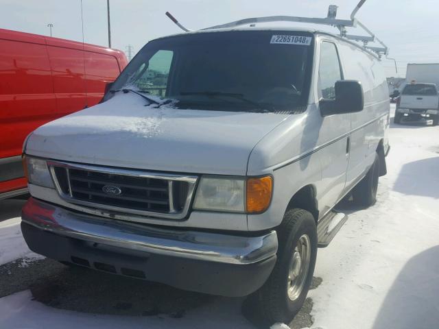 1FTNS24L34HA56098 - 2004 FORD ECONOLINE WHITE photo 2