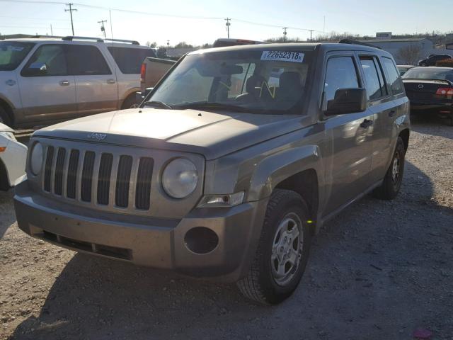 1J8FT28018D699038 - 2008 JEEP PATRIOT SP GOLD photo 2