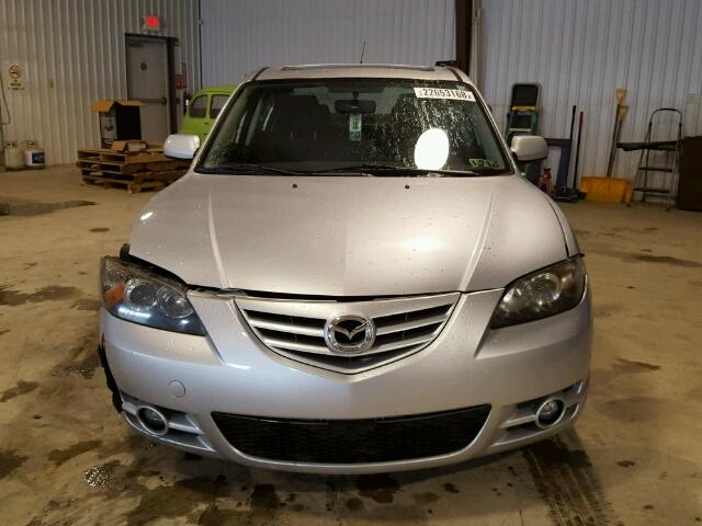 JM1BK323751234746 - 2005 MAZDA 3 S SILVER photo 9