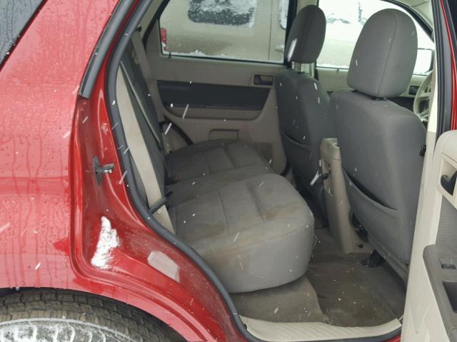 1FMCU03769KC14434 - 2009 FORD ESCAPE XLT RED photo 6