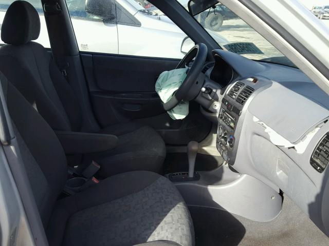 KMHCG45CX4U529498 - 2004 HYUNDAI ACCENT GL SILVER photo 5