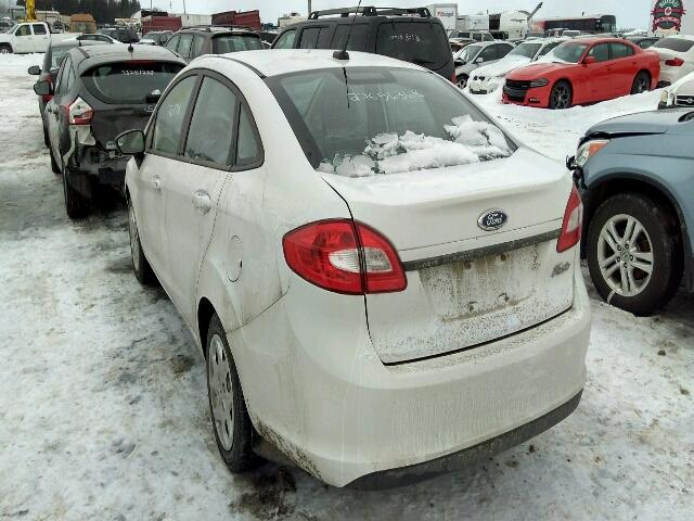 3FADP4AJ8BM152383 - 2011 FORD FIESTA S WHITE photo 3