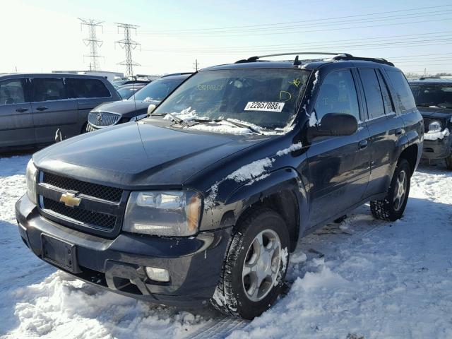 1GNDT13S282199586 - 2008 CHEVROLET TRAILBLAZE BLACK photo 2