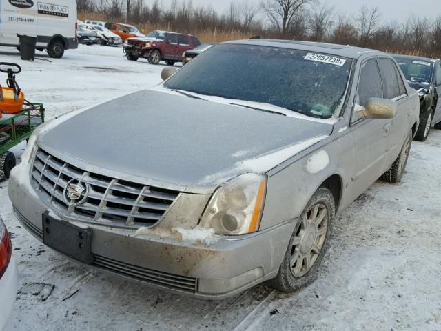 1G6KD57Y26U117878 - 2006 CADILLAC DTS GRAY photo 2