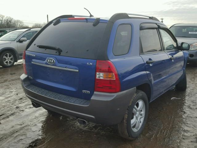 KNDJE723X87540576 - 2008 KIA SPORTAGE E BLUE photo 4