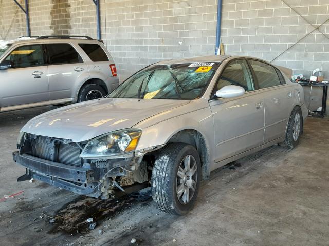 1N4AL11E65C236725 - 2005 NISSAN ALTIMA S SILVER photo 2