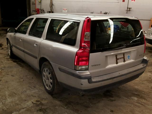 YV1SW61R422240905 - 2002 VOLVO V70 SILVER photo 3