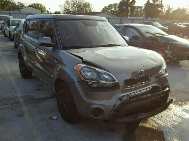 KNDJT2A50D7626761 - 2013 KIA SOUL GRAY photo 1