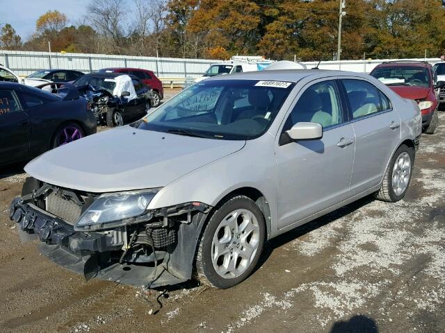 3FAHP0HG4AR253314 - 2010 FORD FUSION SE GOLD photo 2