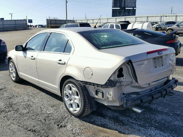 3FAHP0HG4AR253314 - 2010 FORD FUSION SE GOLD photo 3