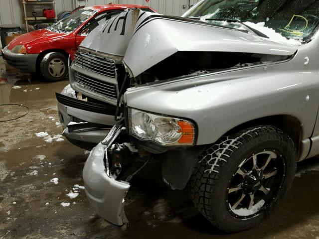 1D7HA16D73J569870 - 2003 DODGE RAM 1500 S SILVER photo 9