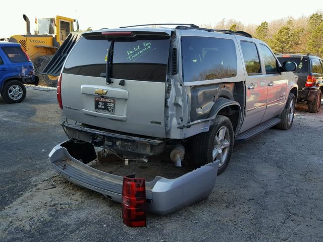 1GNSCKE03BR181878 - 2011 CHEVROLET SUBURBAN C SILVER photo 4