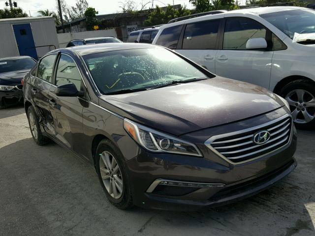 5NPE24AF5FH242613 - 2015 HYUNDAI SONATA SE BROWN photo 1