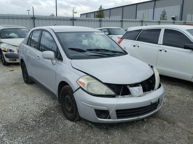 3N1BC11EX8L411441 - 2008 NISSAN VERSA S SILVER photo 1