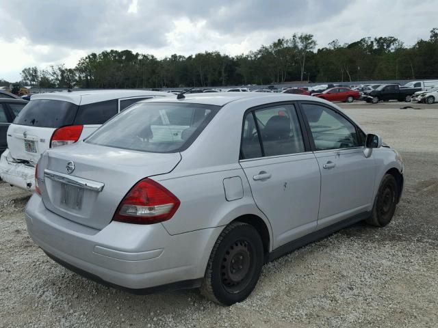 3N1BC11EX8L411441 - 2008 NISSAN VERSA S SILVER photo 4