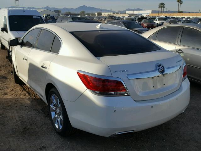 1G4GH5G30CF153365 - 2012 BUICK LACROSSE P WHITE photo 3