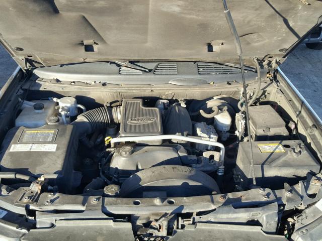 1GNDT13S052258324 - 2005 CHEVROLET TRAILBLAZE GRAY photo 7