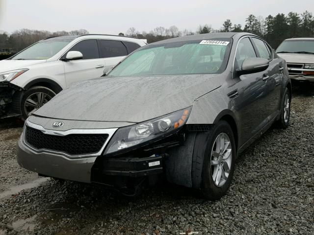 5XXGM4A72DG135622 - 2013 KIA OPTIMA LX GRAY photo 2