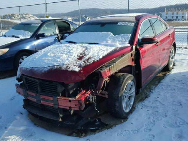 1FAHP2E84DG199050 - 2013 FORD TAURUS SEL RED photo 2