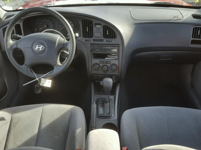 KMHDN46D56U203774 - 2006 HYUNDAI ELANTRA GL RED photo 9