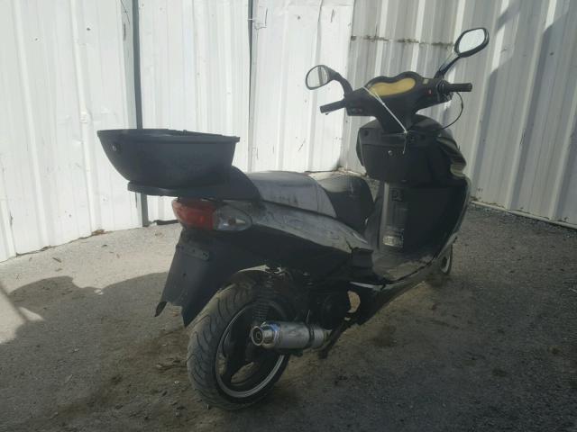 L9NTELKE4C1000205 - 2012 TAOI SCOOTER GRAY photo 4