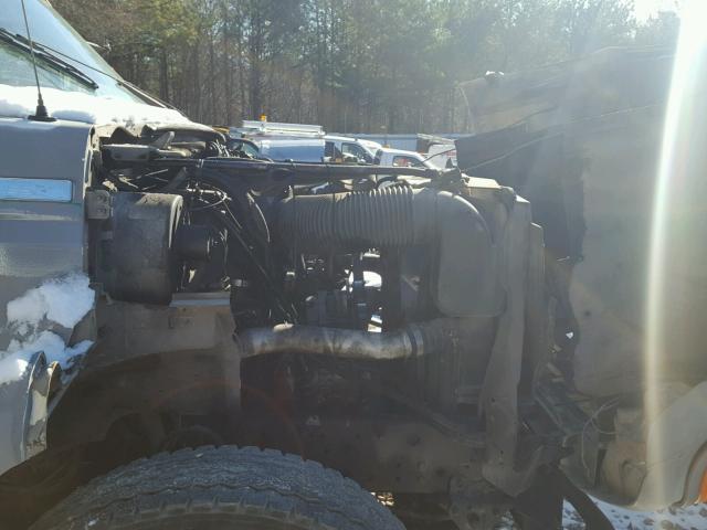 1FDWF80C9SVA80286 - 1998 FORD F550 GRAY photo 7