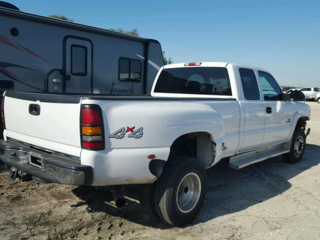 1GCJK392X4E248799 - 2004 CHEVROLET SILVERADO WHITE photo 4