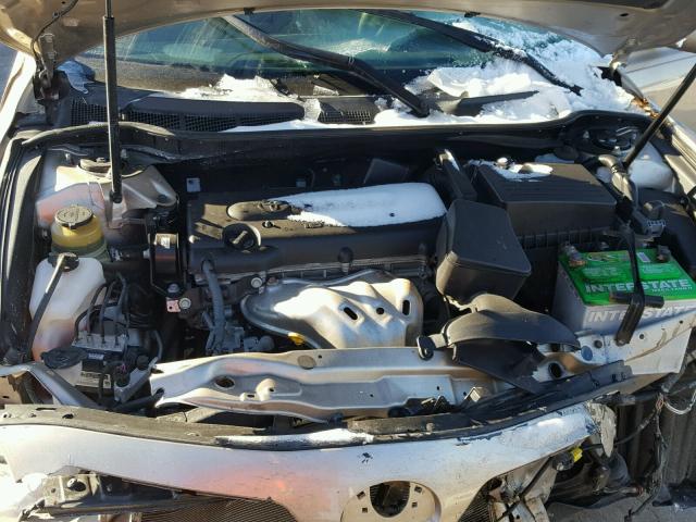 4T1BE46K49U284647 - 2009 TOYOTA CAMRY BASE GOLD photo 7