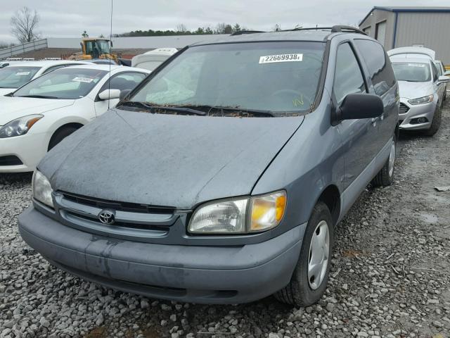 4T3ZF13C5XU124854 - 1999 TOYOTA SIENNA LE GRAY photo 2