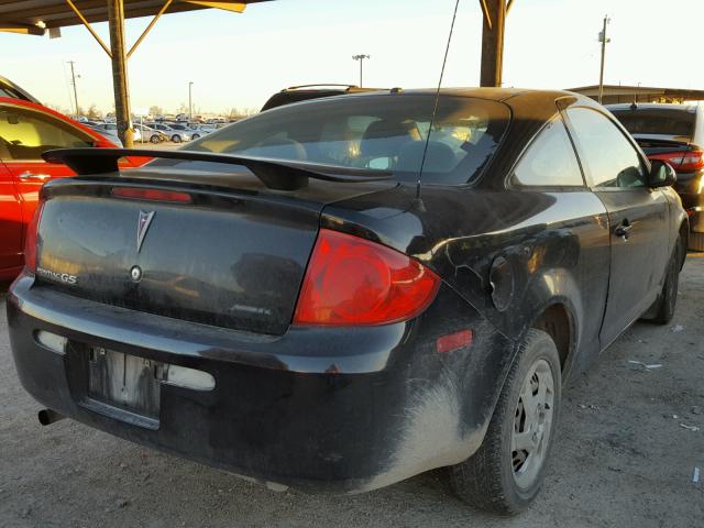 1G2AL18F987219184 - 2008 PONTIAC G5 BLACK photo 4