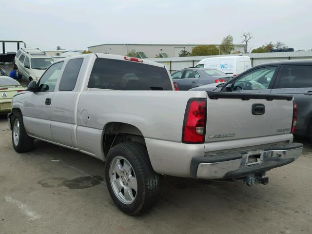 2GCEC19T951251224 - 2005 CHEVROLET SILVERADO SILVER photo 3