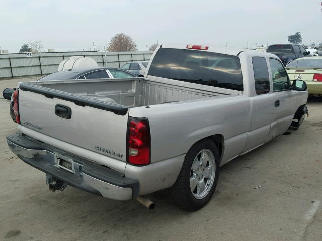 2GCEC19T951251224 - 2005 CHEVROLET SILVERADO SILVER photo 4