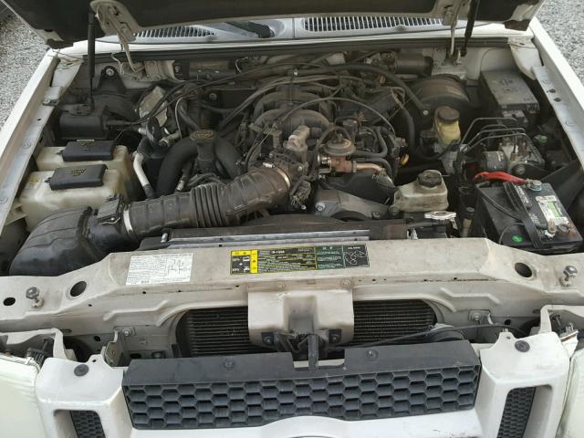 1FMZU67K74UA43735 - 2004 FORD EXPLORER S SILVER photo 7