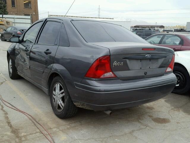 1FAFP34312W308649 - 2002 FORD FOCUS SE GRAY photo 3