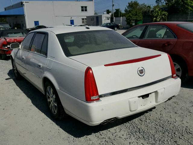 1G6KD57Y48U178863 - 2008 CADILLAC DTS WHITE photo 3