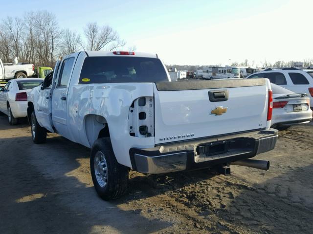 1GCHC23627F559031 - 2007 CHEVROLET SILVERADO WHITE photo 3