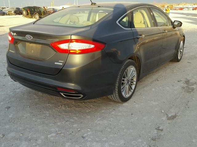 3FA6P0H98FR126985 - 2015 FORD FUSION SE GREEN photo 4