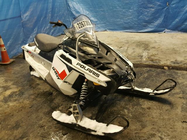 SN1CB5BS8EC034399 - 2014 POLARIS INDY WHITE photo 1