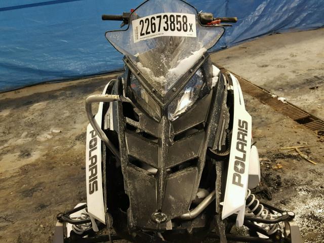 SN1CB5BS8EC034399 - 2014 POLARIS INDY WHITE photo 7