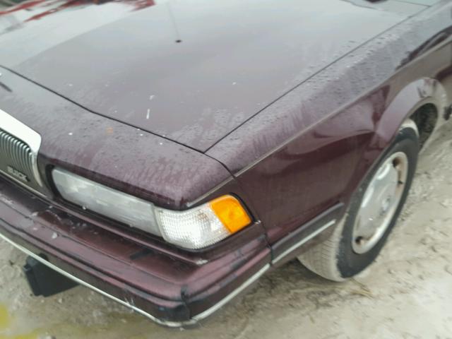 1G4AG55M9T6469982 - 1996 BUICK CENTURY SP BURGUNDY photo 9