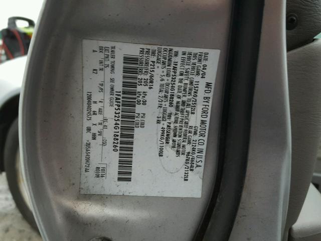 1FAFP53254G188260 - 2004 FORD TAURUS SE SILVER photo 10