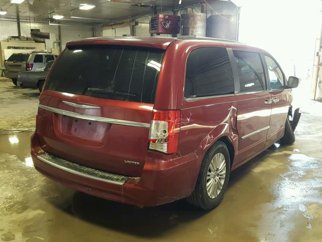 2C4RC1GG7CR362621 - 2012 CHRYSLER TOWN & COU RED photo 4