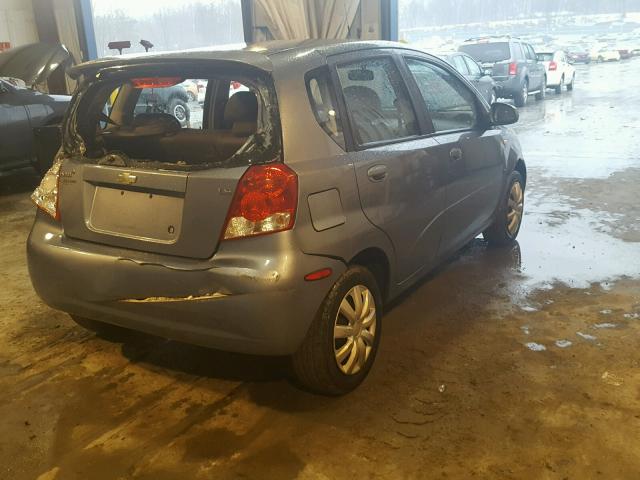 KL1TD66687B746220 - 2007 CHEVROLET AVEO BASE BLUE photo 4