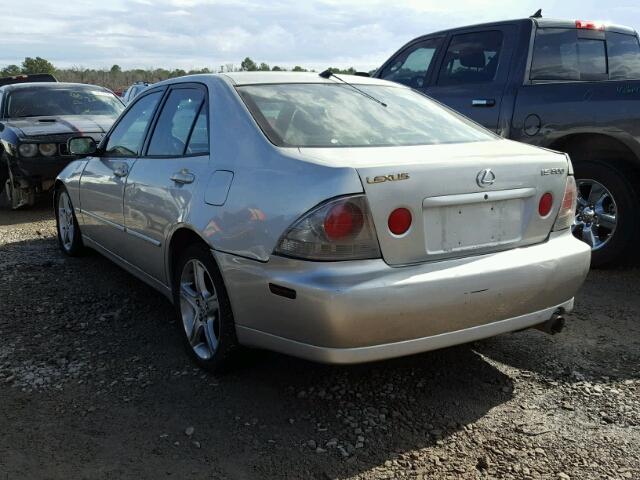 JTHBD192420062509 - 2002 LEXUS IS 300 SILVER photo 3