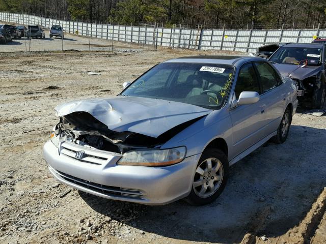 1HGCG55642A047503 - 2002 HONDA ACCORD EX SILVER photo 2